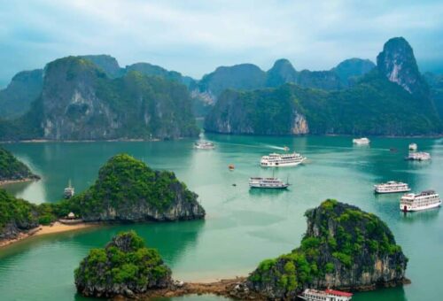ha-long-bay-south-china-sea-vietnam-768x768